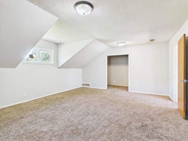 7000 W Ocieo St, Wichita, KS 67205