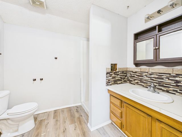 7000 W Ocieo St, Wichita, KS 67205