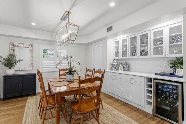 4808 W JUNO STREET, Tampa, FL 33629