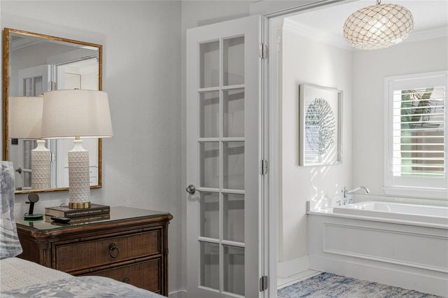 4808 W JUNO STREET, Tampa, FL 33629