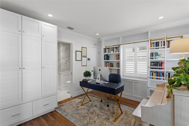 4808 W JUNO STREET, Tampa, FL 33629