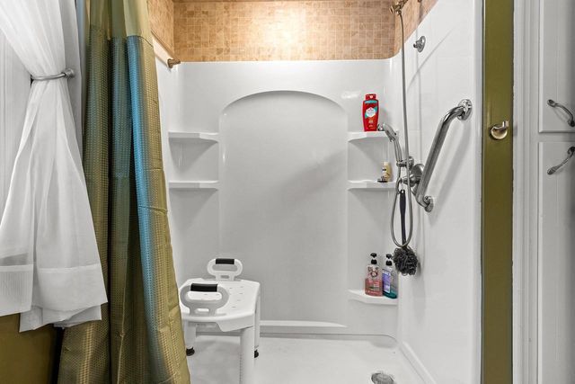 793 FREDRICK COURT, Green Bay, WI 54313