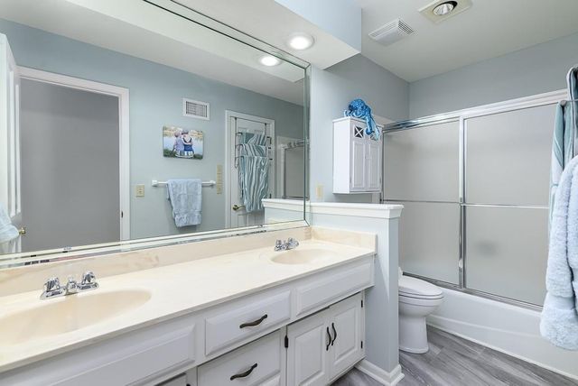 12434 W 85TH Terrace, Lenexa, KS 66215