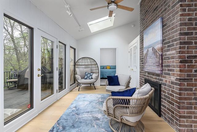 12434 W 85TH Terrace, Lenexa, KS 66215