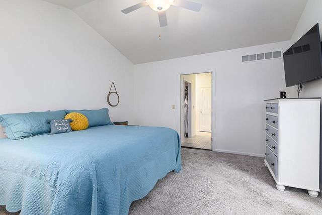 12434 W 85TH Terrace, Lenexa, KS 66215