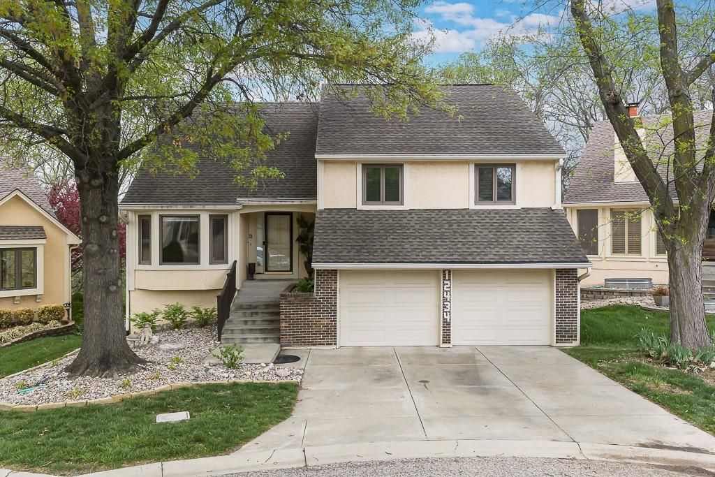 12434 W 85TH Terrace, Lenexa, KS 66215