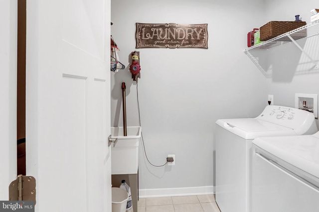 3619 TWIN LAKE BLVD, Locust Grove, VA 22508