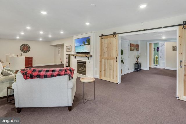 3619 TWIN LAKE BLVD, Locust Grove, VA 22508