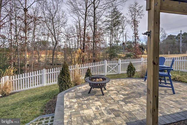 3619 TWIN LAKE BLVD, Locust Grove, VA 22508