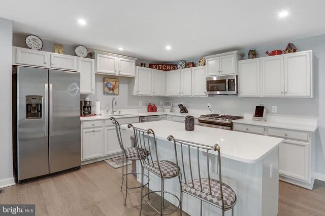 3619 TWIN LAKE BLVD, Locust Grove, VA 22508