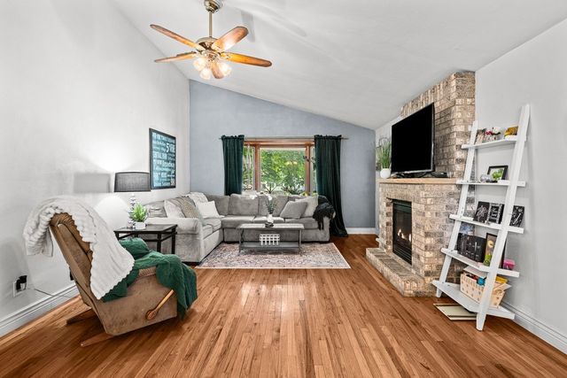 2343 46th Street Court, Rock Island, IL 61201
