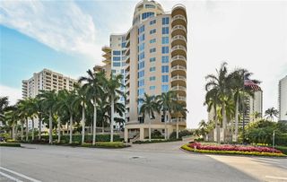 4501 Gulf Shore BLVD N 404, Naples, FL 34103