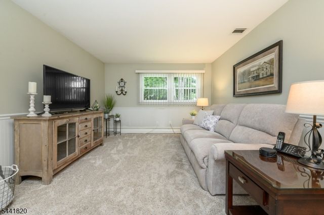 29 Rutgers Rd, Clark Twp., NJ 07066
