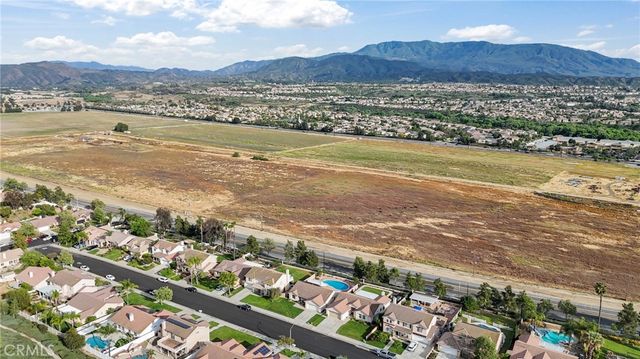 33281 Via Chapparo, Temecula, CA 92592