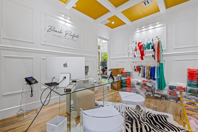 549 NE 10TH Avenue, Fort Lauderdale, FL 33301