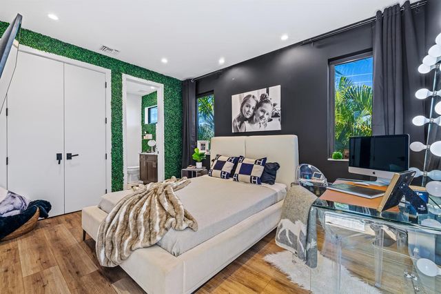 549 NE 10TH Avenue, Fort Lauderdale, FL 33301