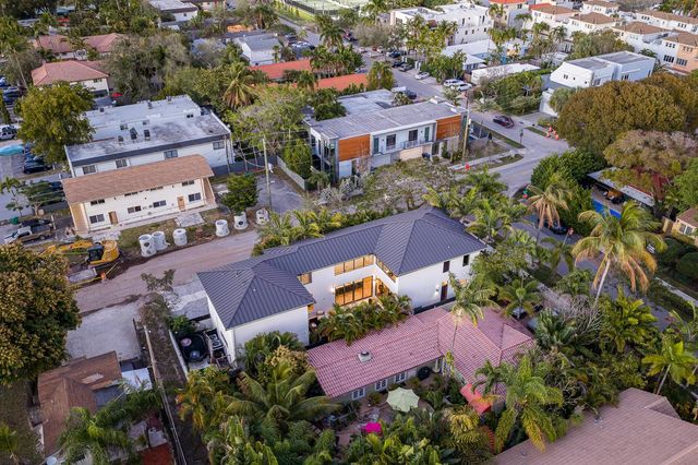 549 NE 10TH Avenue, Fort Lauderdale, FL 33301