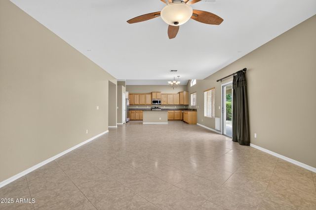 3482 W SUNSHINE BUTTE Drive, San Tan Valley, AZ 85144