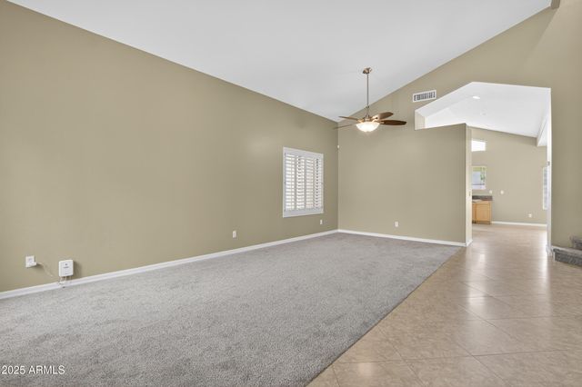 3482 W SUNSHINE BUTTE Drive, San Tan Valley, AZ 85144