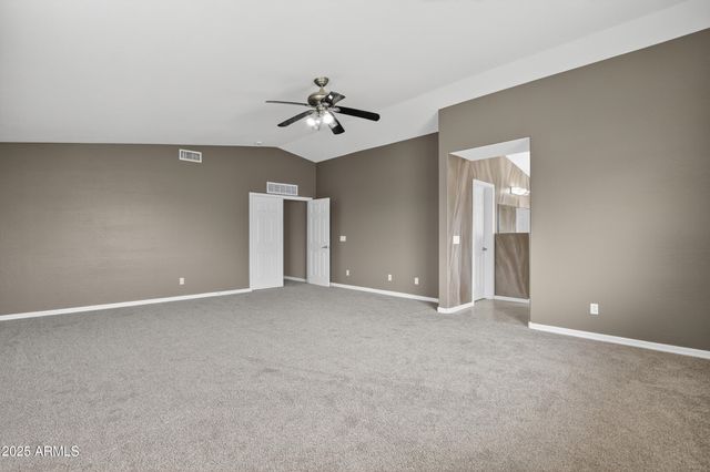 3482 W SUNSHINE BUTTE Drive, San Tan Valley, AZ 85144