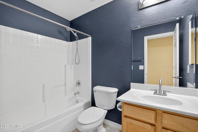 3482 W SUNSHINE BUTTE Drive, San Tan Valley, AZ 85144