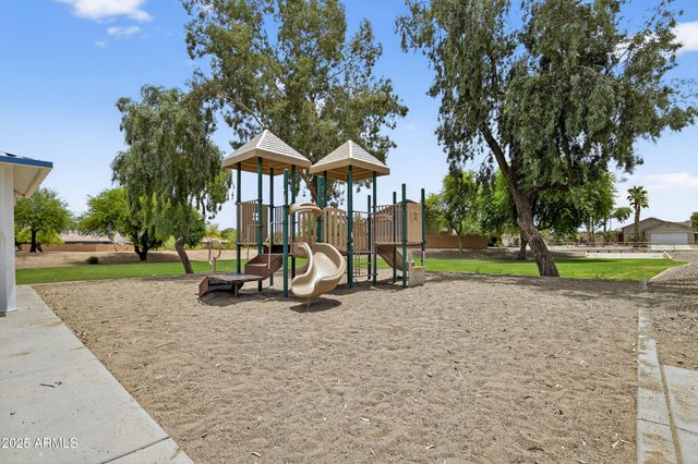 3482 W SUNSHINE BUTTE Drive, San Tan Valley, AZ 85144