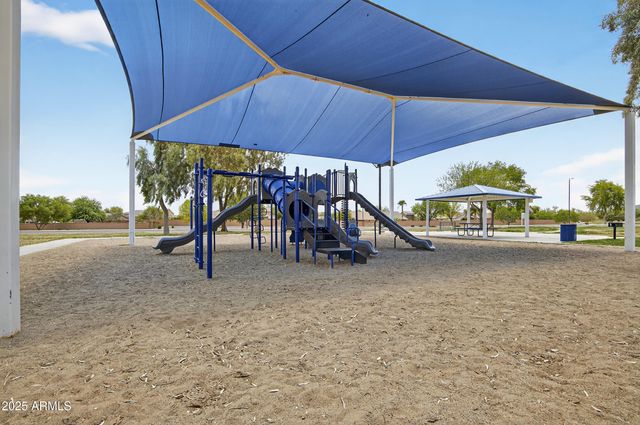 3482 W SUNSHINE BUTTE Drive, San Tan Valley, AZ 85144