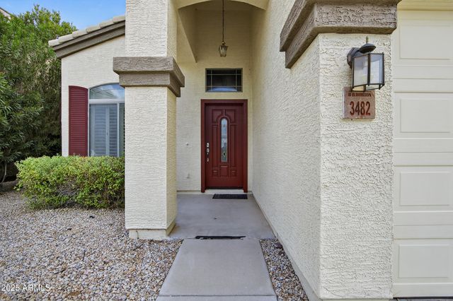 3482 W SUNSHINE BUTTE Drive, San Tan Valley, AZ 85144