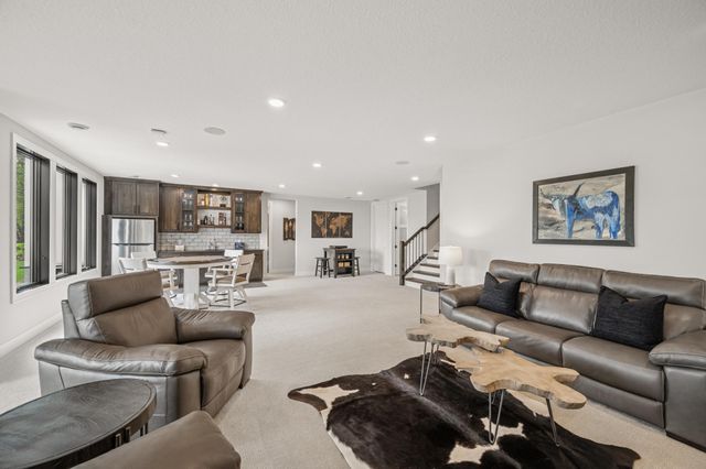 202 176th Lane NE, Ham Lake, MN 55304