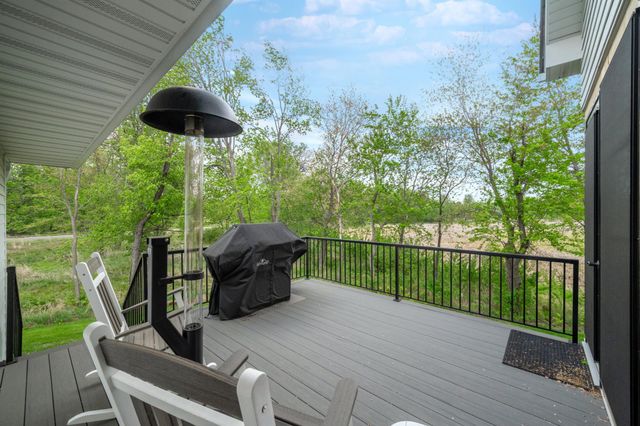 202 176th Lane NE, Ham Lake, MN 55304