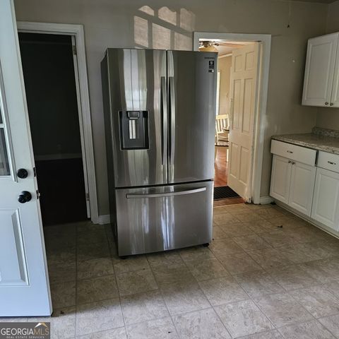 60 N East Main Street N, Hampton, GA 30228