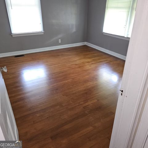 60 N East Main Street N, Hampton, GA 30228