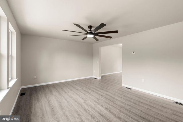 97 CLOVER TRL, Delta, PA 17314