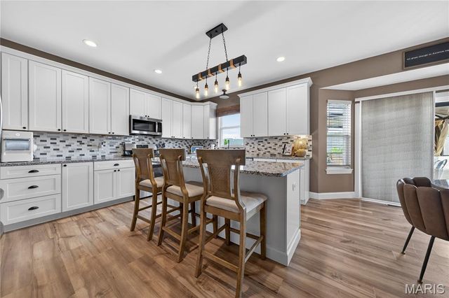 311 Wilmer Valley Drive, Wentzville, MO 63385
