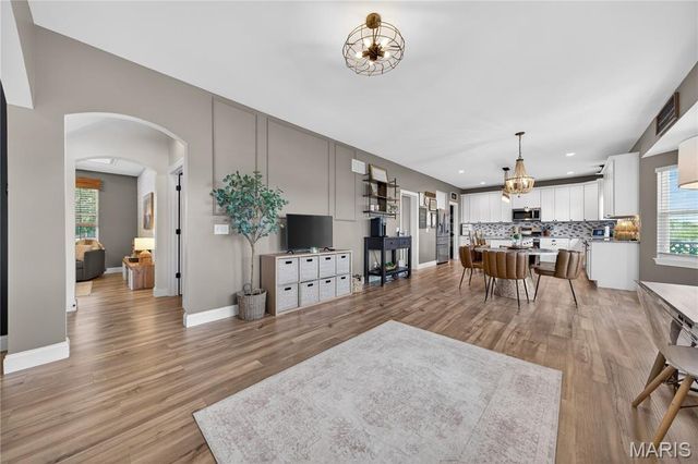 311 Wilmer Valley Drive, Wentzville, MO 63385