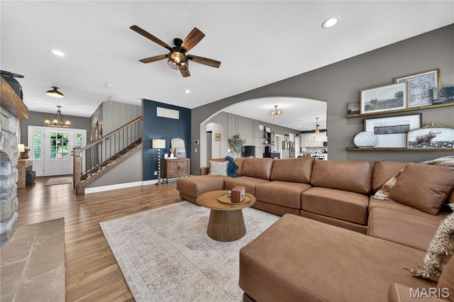 311 Wilmer Valley Drive, Wentzville, MO 63385