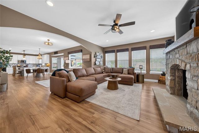 311 Wilmer Valley Drive, Wentzville, MO 63385
