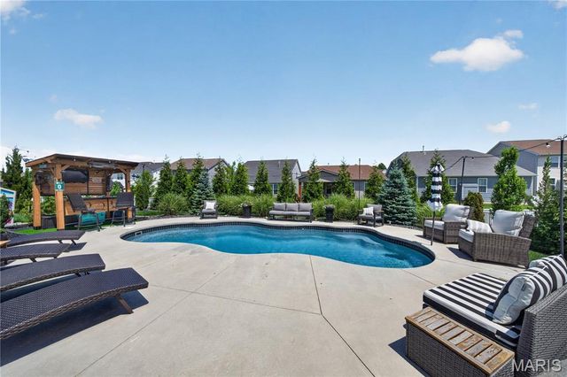 311 Wilmer Valley Drive, Wentzville, MO 63385