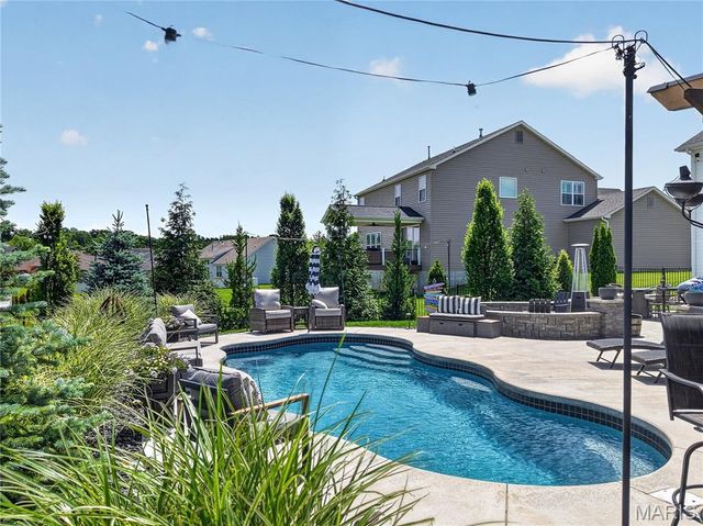 311 Wilmer Valley Drive, Wentzville, MO 63385
