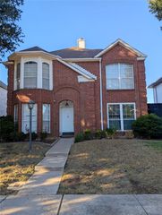 1787 Circle Creek Drive, Lewisville, TX 75067