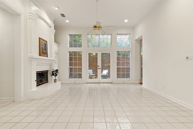 8644 Breakers Point, Dallas, TX 75243