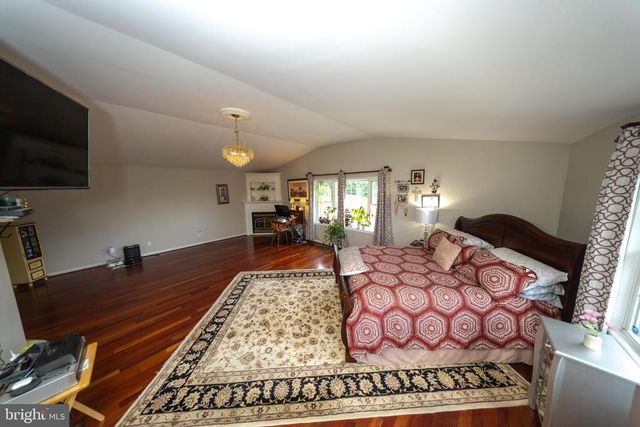 4179 FIERY RUN RD, Linden, VA 22642