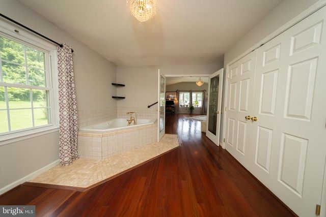 4179 FIERY RUN RD, Linden, VA 22642