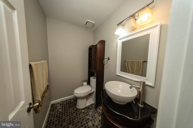 4179 FIERY RUN RD, Linden, VA 22642