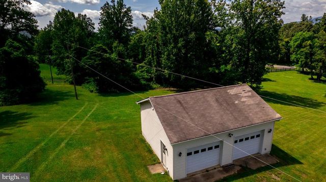 4179 FIERY RUN RD, Linden, VA 22642