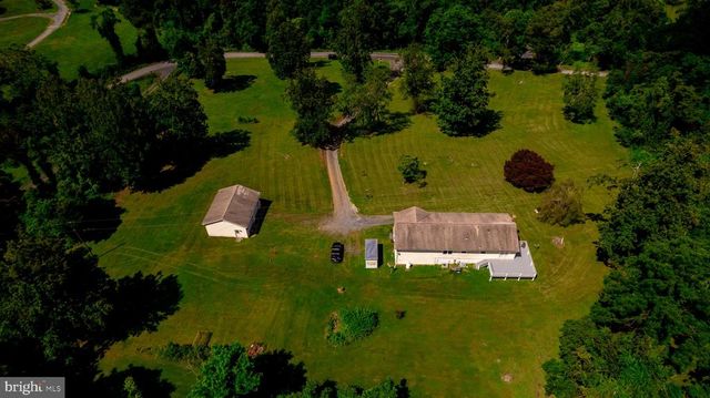 4179 FIERY RUN RD, Linden, VA 22642