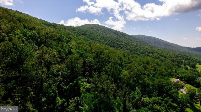 4179 FIERY RUN RD, Linden, VA 22642