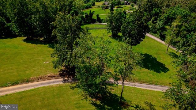 4179 FIERY RUN RD, Linden, VA 22642