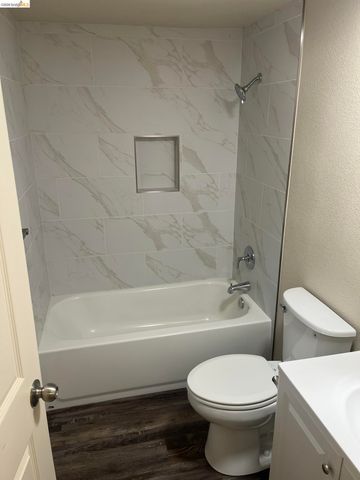 23981 Oxbow Ln, Sonora, CA 95370