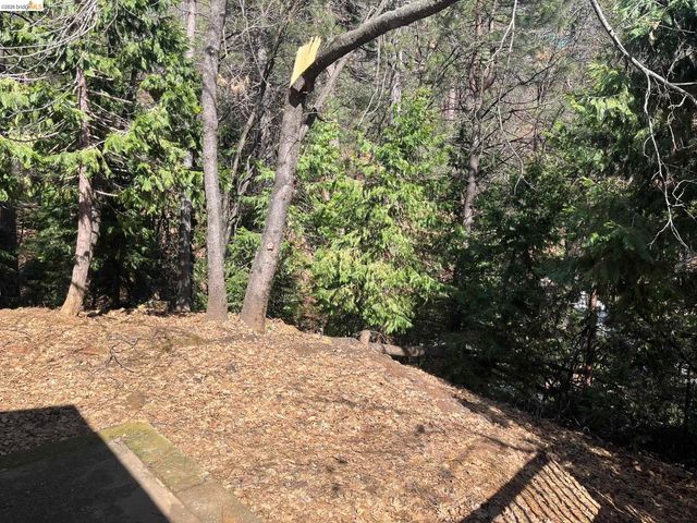 23981 Oxbow Ln, Sonora, CA 95370